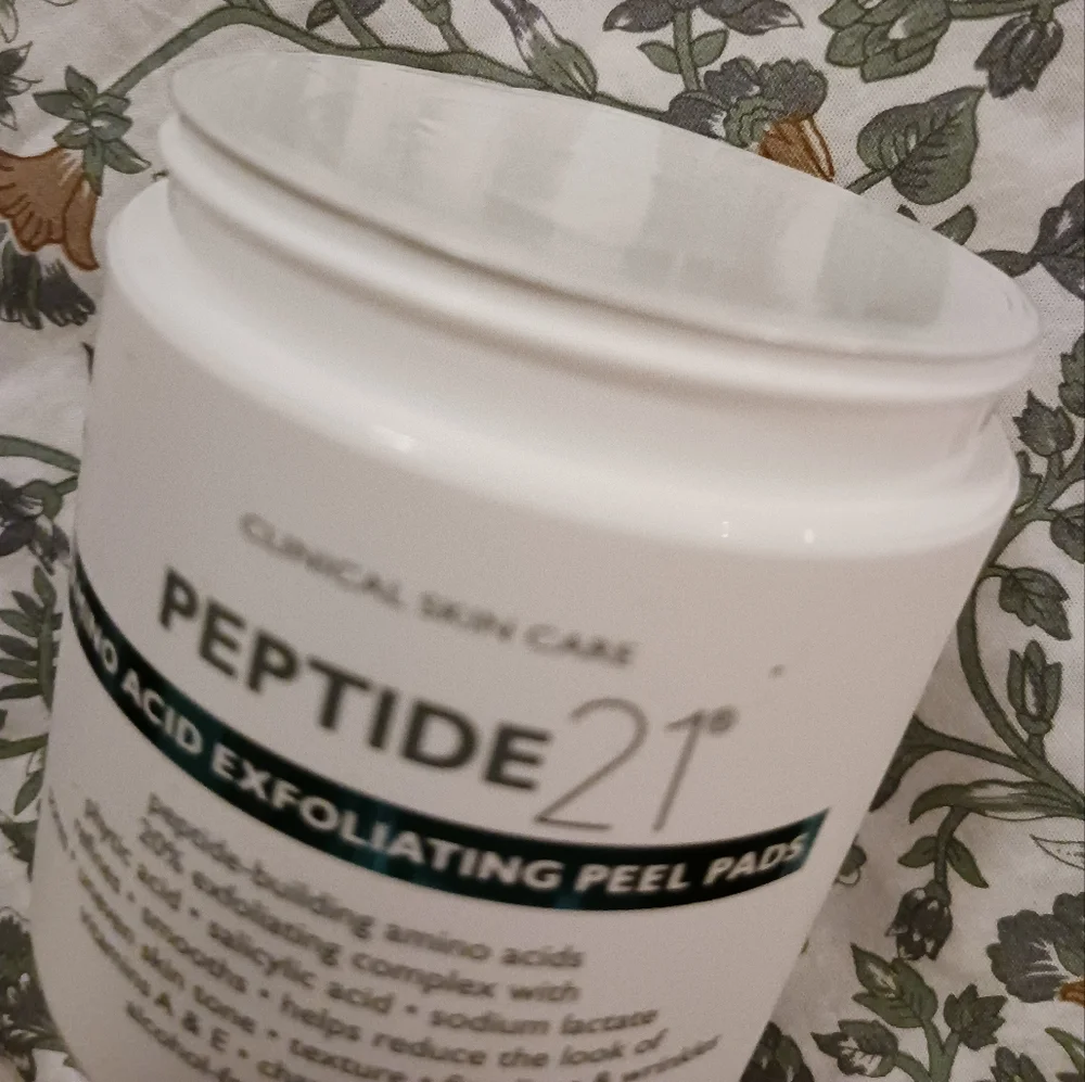 ✨️SEALED✨️ Peter Thomas Roth Peptide 21 Amino Acid Exfoliating Peel Pads
